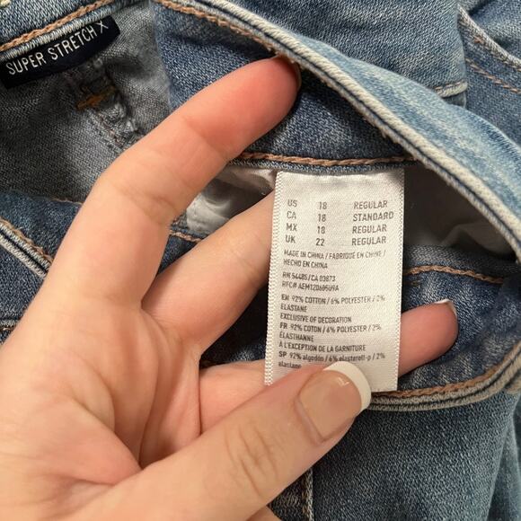 American Eagle Distressed Skinny Jeans Size 18 - Picture 3 of 5